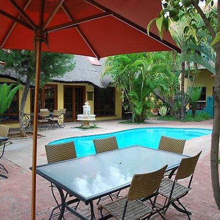 Makalani Hotel Tsumeb Esterno foto