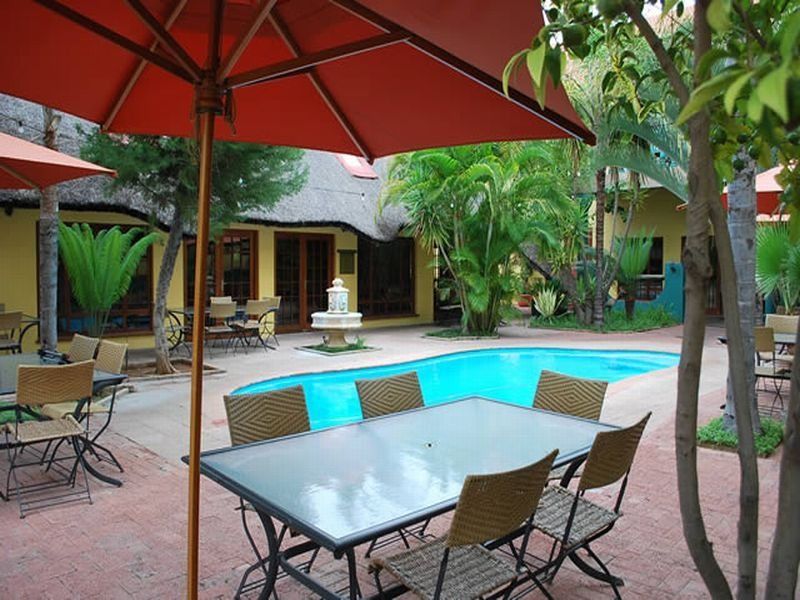 Makalani Hotel Tsumeb Esterno foto